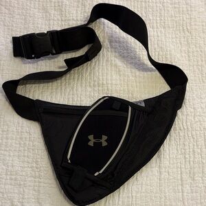 Under Armour Black Sling Belt Bag with Reflective Logo
